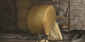 Parmigiano Reggiano: nei primi nove mesi del 2020 crescono vendite del porzionato (+15,1), quotazioni (+30%) e produzione (+4,86%)